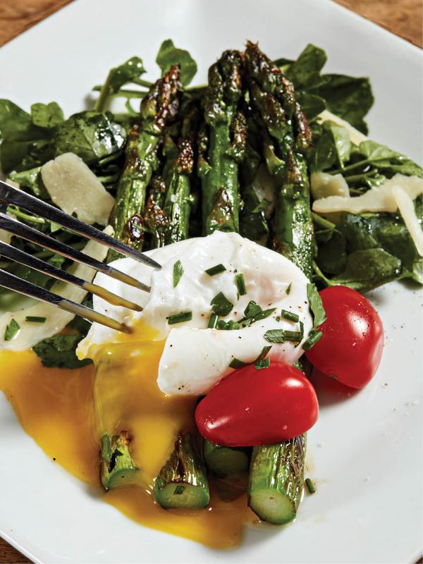 Asparagus salad with watercress