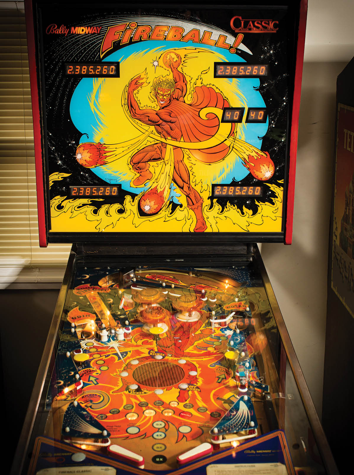 arcade alley free standing pinball