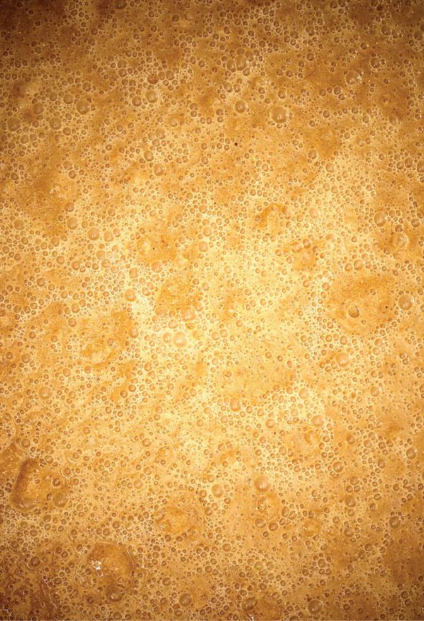 um close-up de um tanque de fermentação.