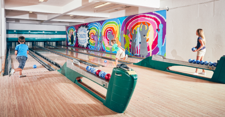 What the Heck is Candlepin Bowling? What the Heck is Candlepin Bowling?