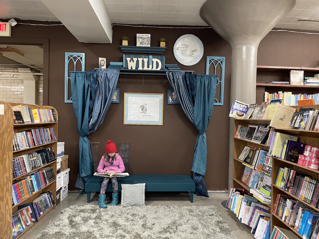 The Friends of the Library Open The Garage Pop-Up Bookstore in